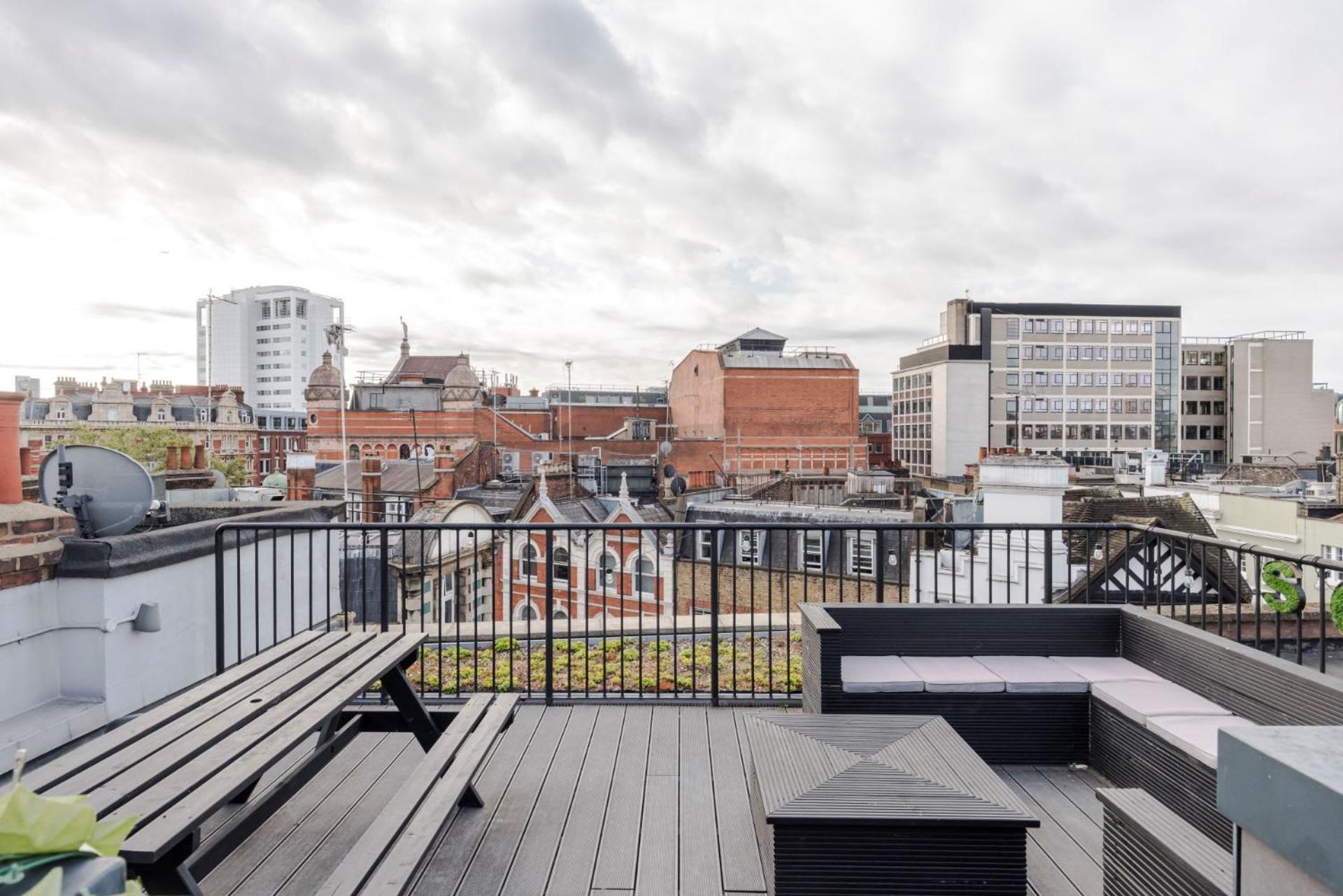 The Influencer Suite - Soho - By Frankie Says Londra Exterior foto